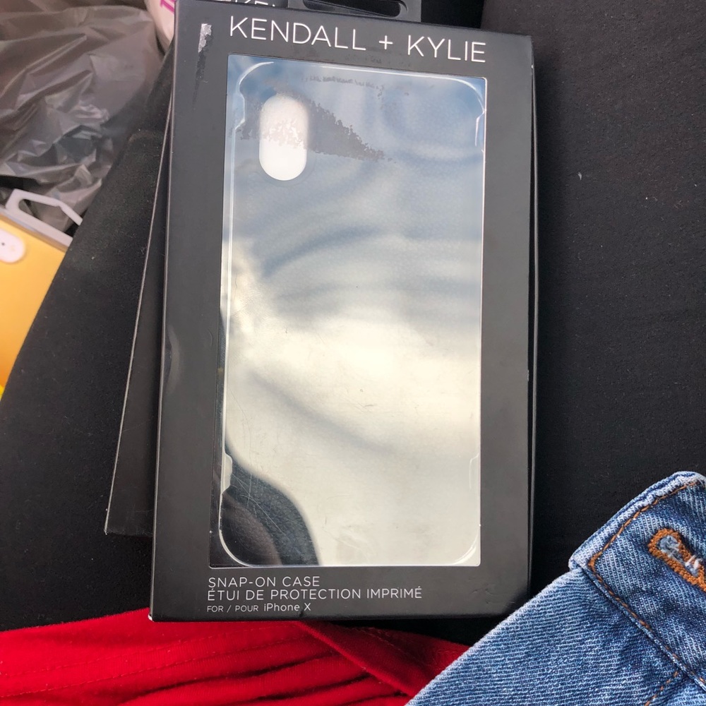 Kendall + Kylie case